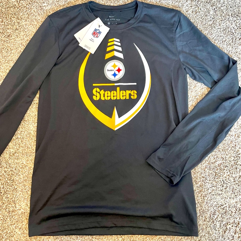 NWT Nike Steelers long sleeve tshirt - Men’s Small